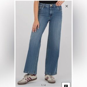 Kut from the Kloth wide leg jeans. Size 12 petite